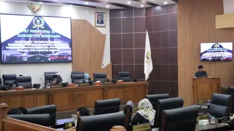 RAPAT PARIPURNA KE-25 MASA PERSIDANGAN I TAHUN SIDANG 2024